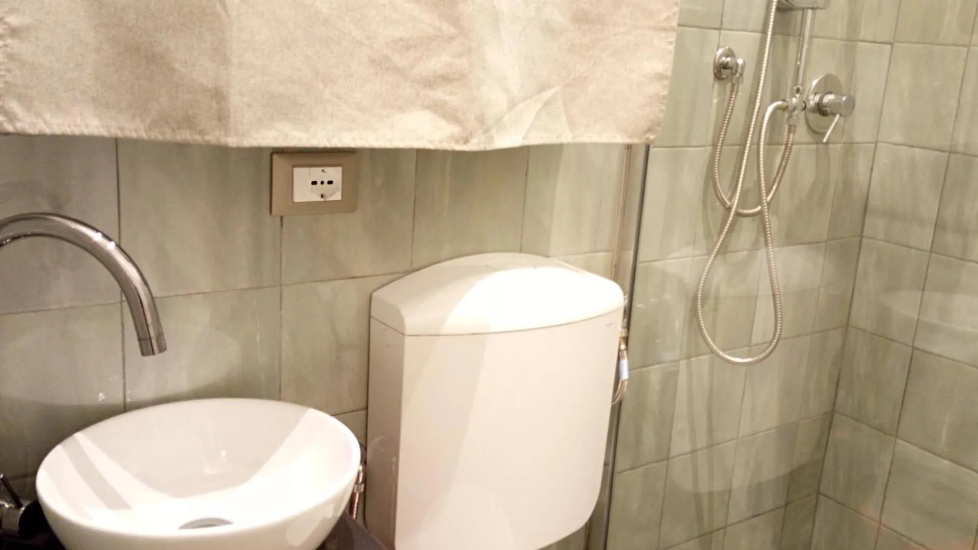 Guest house Ohana Jing Room Palermo Italy